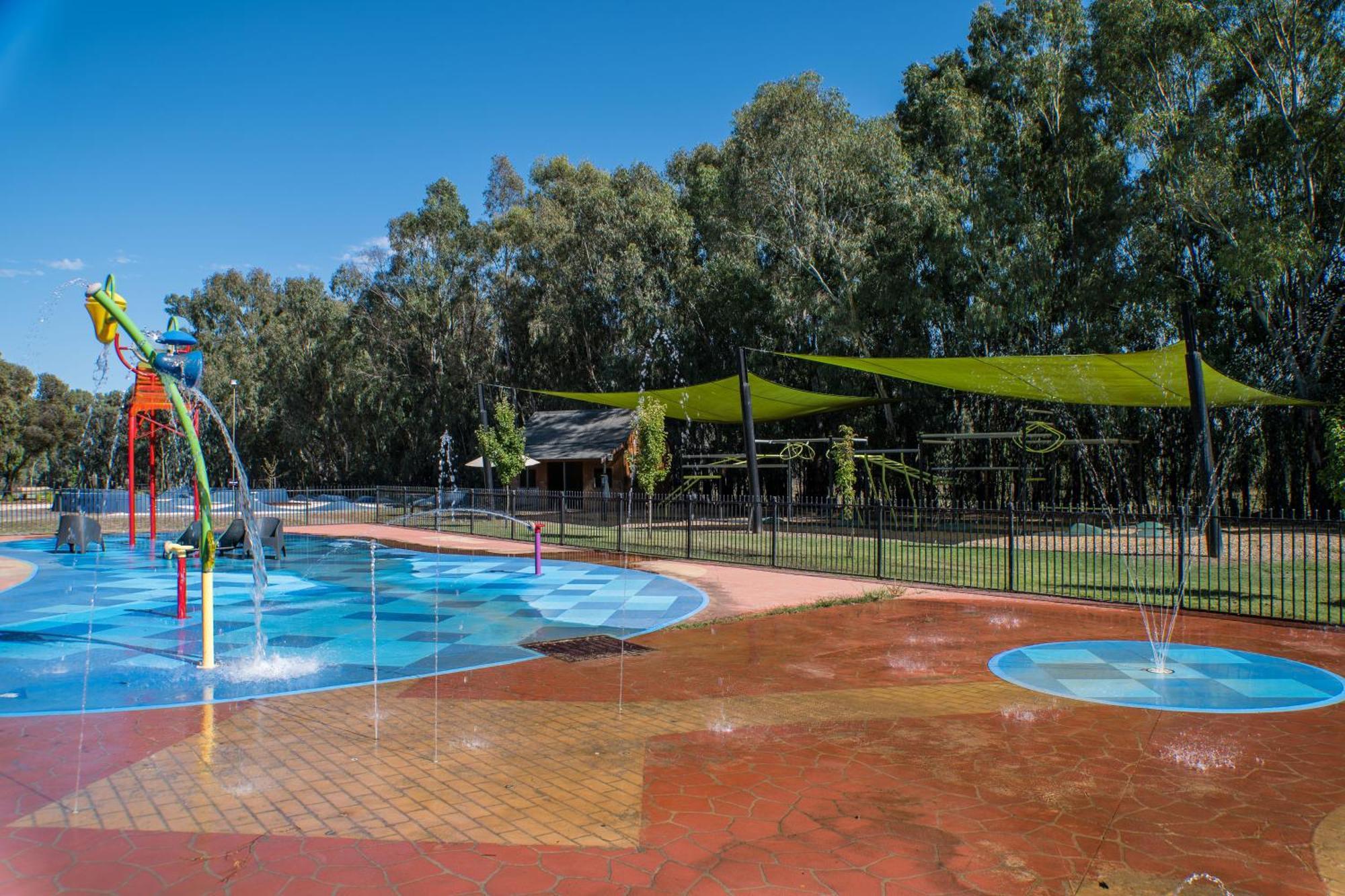 Tasman Holiday Parks - Moama On The Murray Exterior foto